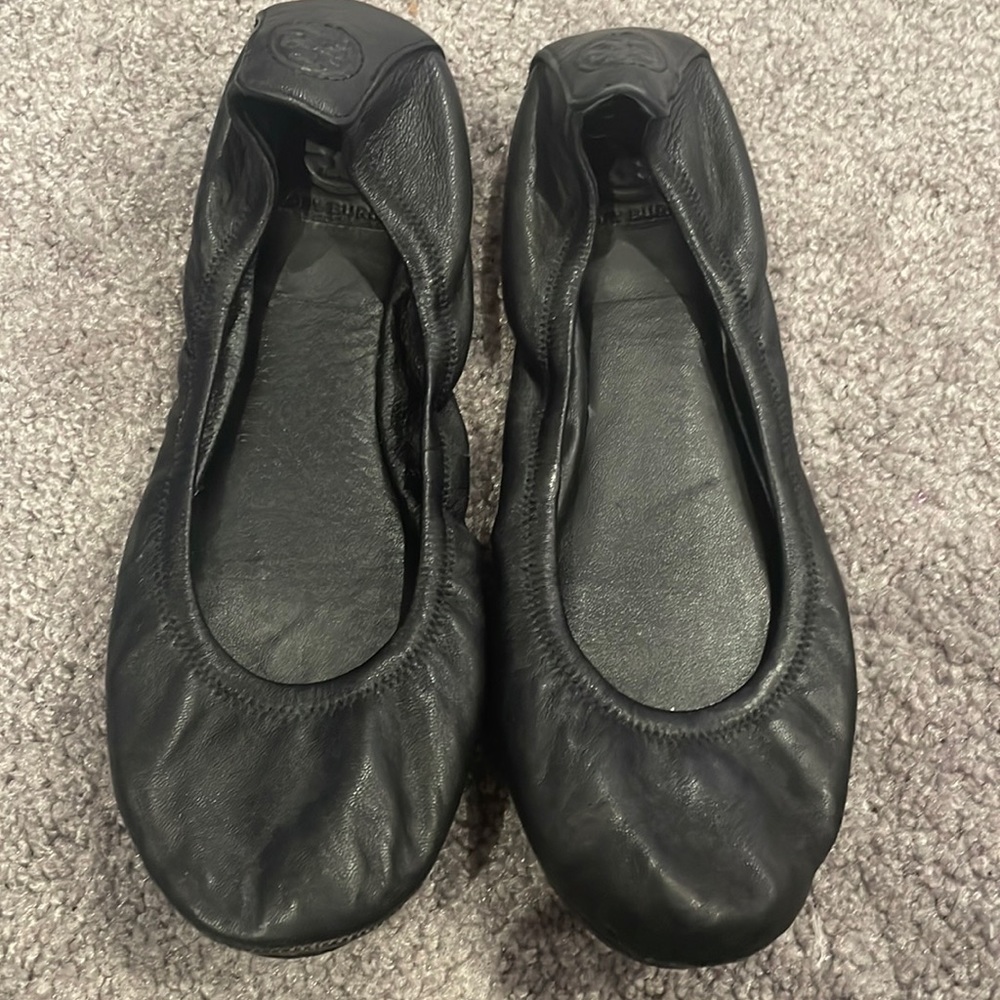 Tory Burch Minnie ballet flats in black leather